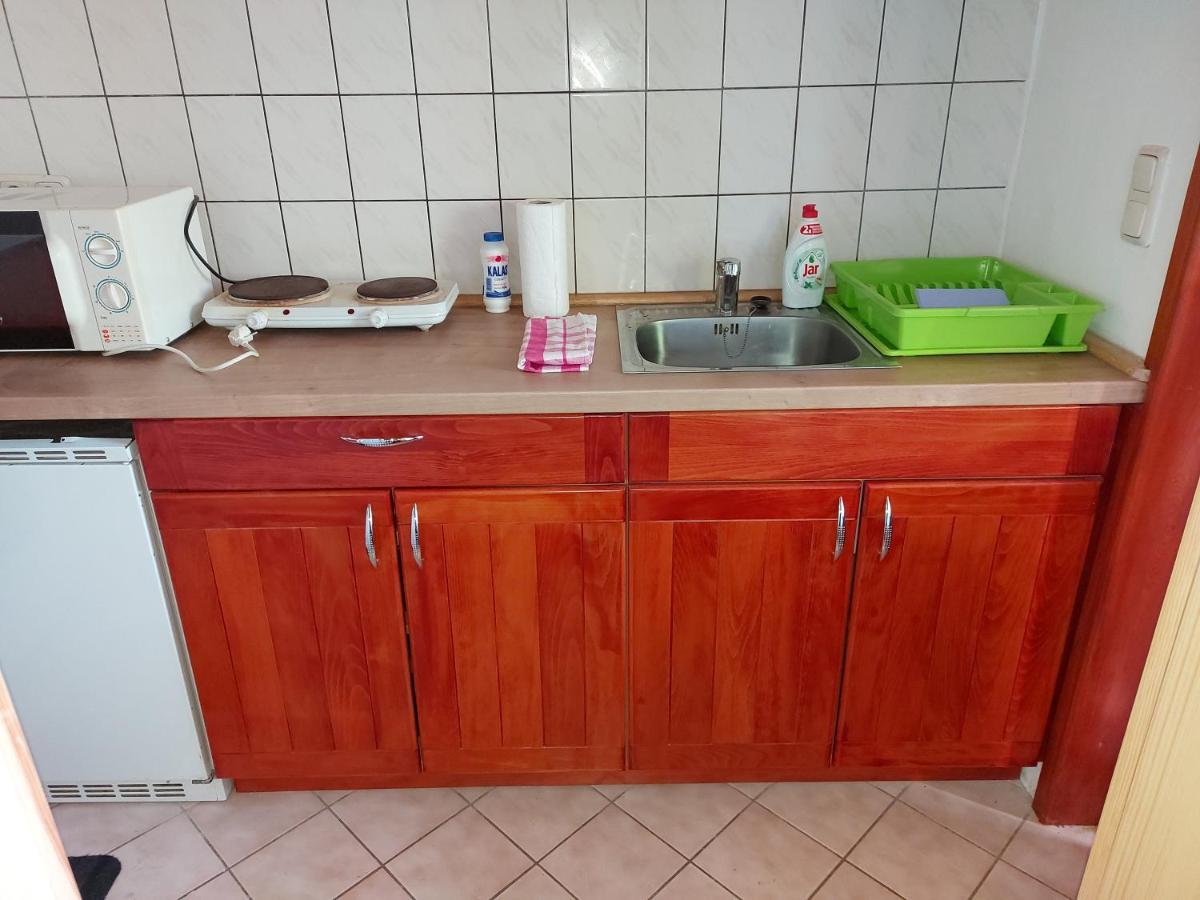 Hoffmann Vendeghaz Lägenhet Nagyrákos Exteriör bild